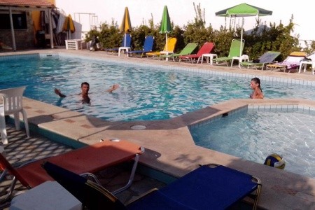 Haris Apts Hotel - 18