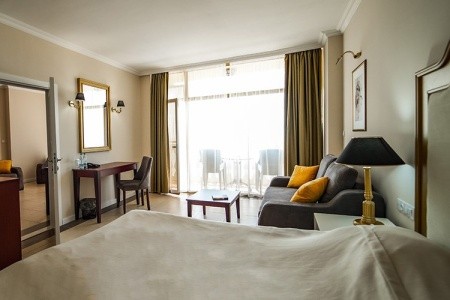 Imperial Palace (Ex. Victoria Palace) - 26