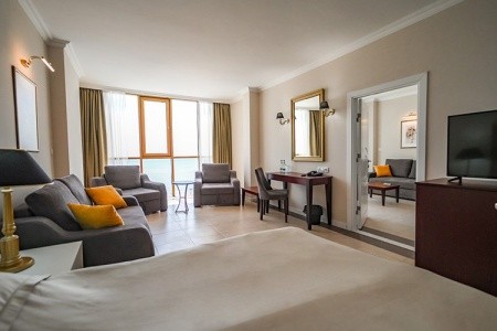 Imperial Palace (Ex. Victoria Palace) - 30