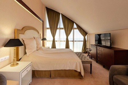 Imperial Palace (Ex. Victoria Palace) - 38