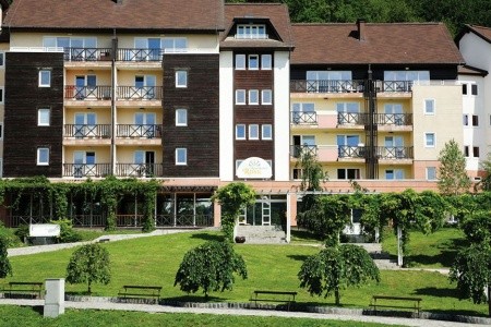 Slovinsko Slovinské kúpele Terme Olimia Aparthotel Rosa 4 dňový pobyt Bez stravy Vlastná May 2026 ( 5/05/26- 8/05/26)