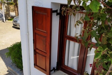 Studia Eleftheria - 8