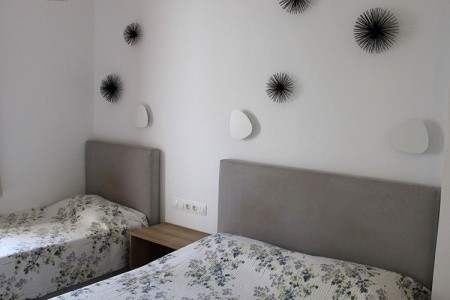 Studia Eleftheria - 15