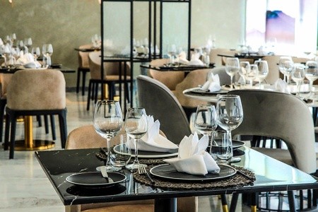 Maurícius Grand Baie Ocean V 8 dňový pobyt Polpenzia Letecky Letisko: Praha September 2025 ( 9/09/25-16/09/25)