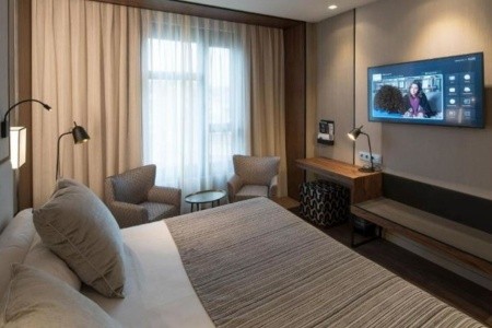 Španielsko Barcelona Catalonia Barcelona Plaza 9 dňový pobyt Raňajky Letecky Letisko: Praha October 2025 (28/10/25- 5/11/25)