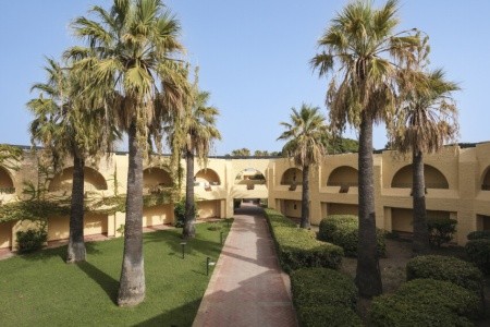 Mangia's Brucoli Resort - 22