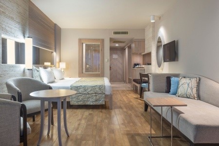 Turecko Side Melas Resort 4 dňový pobyt Ultra All inclusive Letecky Letisko: Praha August 2025 ( 9/08/25-12/08/25)