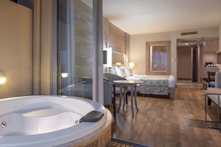 Turecko Side Melas Resort 4 dňový pobyt Ultra All inclusive Letecky Letisko: Praha August 2025 ( 9/08/25-12/08/25)