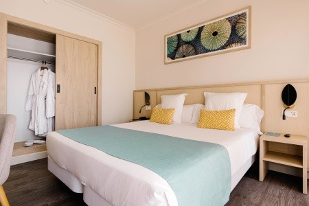 Španielsko Mallorca Aluasoul Palma 10 dňový pobyt Raňajky Letecky Letisko: Praha April 2026 (29/04/26- 8/05/26)