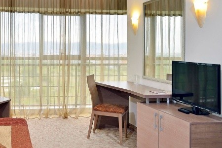 Bulharsko Nesebar Sol Nessebar Palace 8 dňový pobyt All Inclusive Letecky Letisko: Bratislava August 2026 (11/08/26-18/08/26)