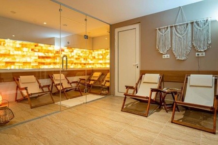 Aphrodite Beach - 18