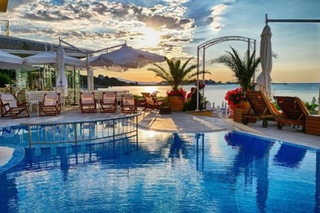 Aphrodite Beach - 25