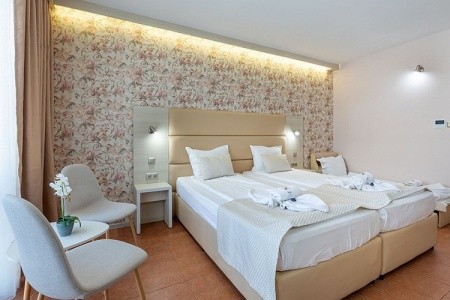 Aphrodite Beach - 28