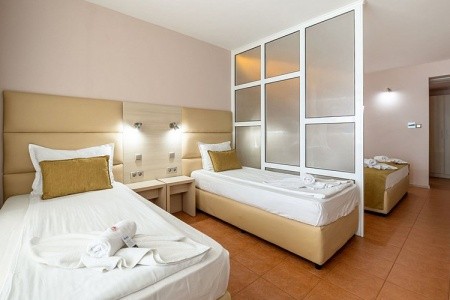 Aphrodite Beach - 30