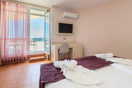 Aphrodite Beach - 39