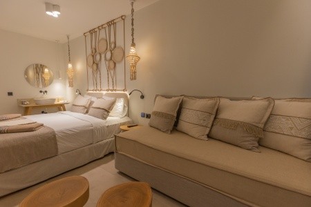 Cabana Blu Lifestyle Boutique & Suites