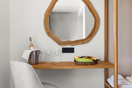 Cabana Blu Lifestyle Boutique & Suites