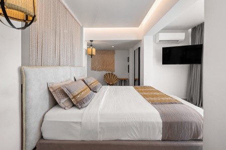 Cabana Blu Lifestyle Boutique & Suites