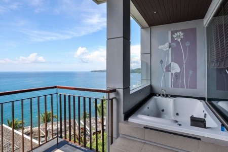Cape Sienna Hotel & Villas