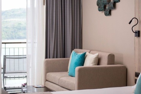 Cape Sienna Hotel & Villas