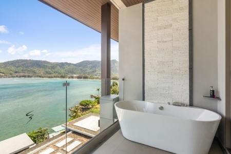 Cape Sienna Hotel & Villas