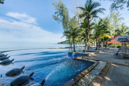 Emerald Beach Resort And Spa