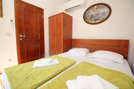 Okolí hotelu a pláž