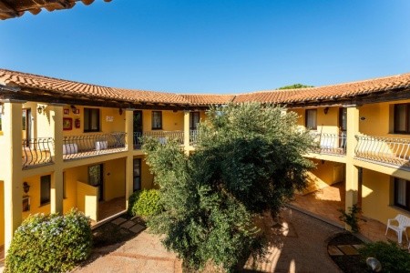 Residence Baia Dei Mirti