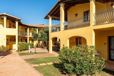 Residence Baia Dei Mirti