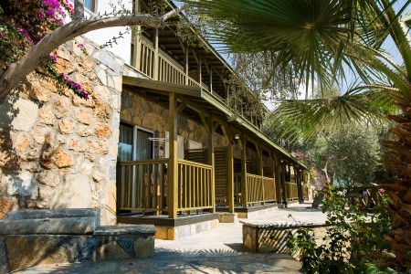 Green Bay Resort & Spa - 6