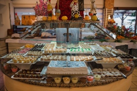 Green Bay Resort & Spa - 31