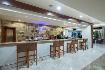 Green Bay Resort & Spa - 47