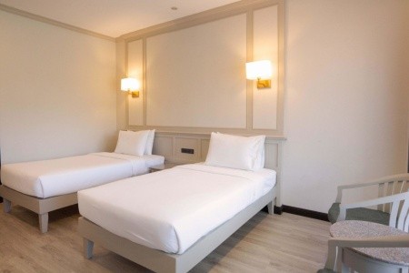 Thajsko Pattaya Pinnacle Grand Jomtien Resort & Spa 9 dňový pobyt Raňajky Letecky Letisko: Praha September 2025 (12/09/25-20/09/25)