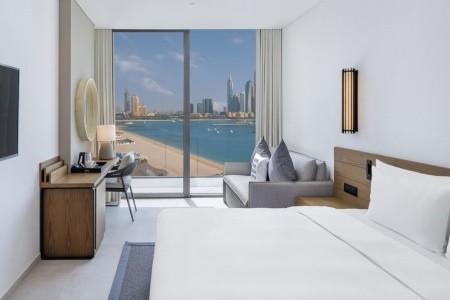 Spojené arabské emiráty Dubaj Radisson Beach Resort Palm Jumeirah 10 dňový pobyt Raňajky Letecky Letisko: Viedeň August 2025 (30/08/25- 8/09/25)