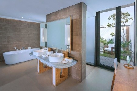 Spojené arabské emiráty Dubaj Nikki Beach Resort & Spa 6 dňový pobyt Polpenzia Letecky Letisko: Praha October 2025 ( 6/10/25-11/10/25)