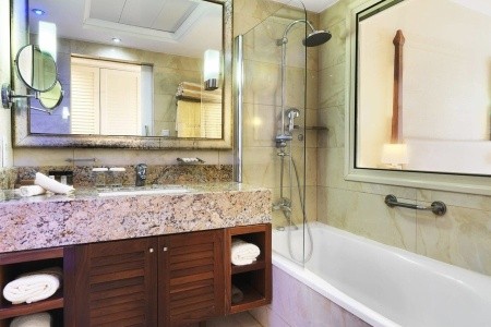 Cyprus Paphos (Pafos) Alexander The Great 6 dňový pobyt Plná penzia Letecky Letisko: Praha November 2025 ( 6/11/25-11/11/25)