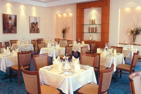 Cyprus Paphos (Pafos) Cynthiana Beach 7 dňový pobyt Plná penzia Letecky Letisko: Viedeň August 2026 (23/08/26-29/08/26)