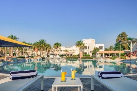 Sealine Beach Resort