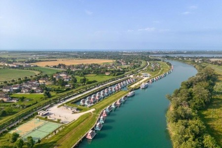 Aparthotel Marina Azzurra Resort