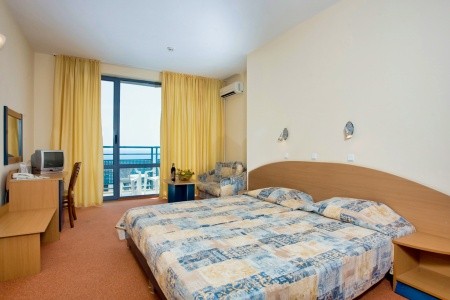 Regina (Ex. Royal) - 6