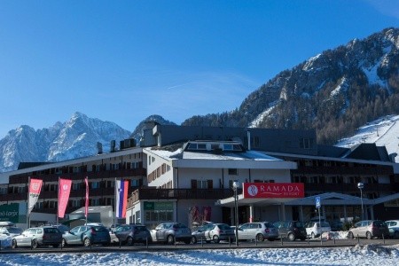 Ramada Resort Kranjska Gora (Ex. Hotel Larix) Snídaně