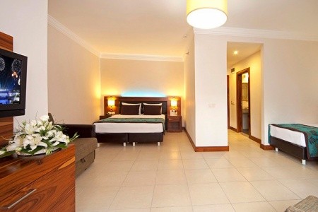 Xperia Saray Beach - 26