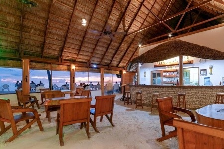 Maldivy Južný Atol Male Fihalhohi Island Resort 11 dňový pobyt Plná penzia Letecky Letisko: Viedeň February 2026 (23/02/26- 5/03/26)