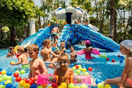 Turecko Antalya Delphin Palace 8 dňový pobyt Ultra All inclusive Letecky Letisko: Budapešť August 2026 ( 2/08/26- 9/08/26)