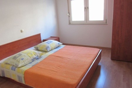 Vila Mirna