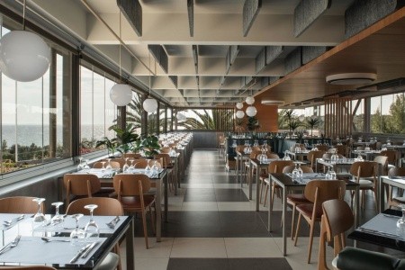 Grécko Chalkidiki Blue Dolphin 8 dňový pobyt Polpenzia Letecky Letisko: Praha September 2025 (26/09/25- 3/10/25)