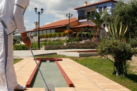 Grécko Chalkidiki Blue Dolphin 8 dňový pobyt Polpenzia Letecky Letisko: Praha September 2025 (26/09/25- 3/10/25)