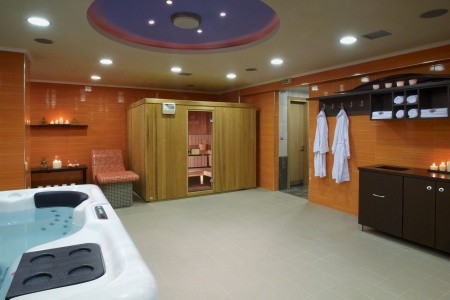 Grécko Chalkidiki Blue Dolphin 8 dňový pobyt Polpenzia Letecky Letisko: Praha September 2025 (26/09/25- 3/10/25)