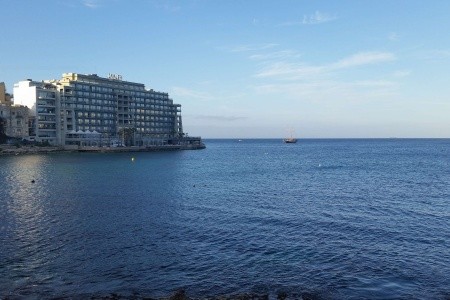 Cavalieri Art Hotel Radisson - 40