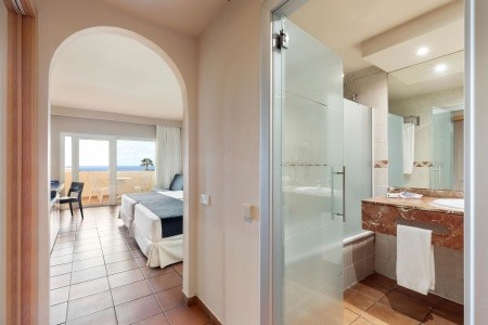 Kanárske ostrovy Tenerife Best Jacaranda 8 dňový pobyt Polpenzia Letecky Letisko: Budapešť October 2026 (12/10/26-19/10/26)